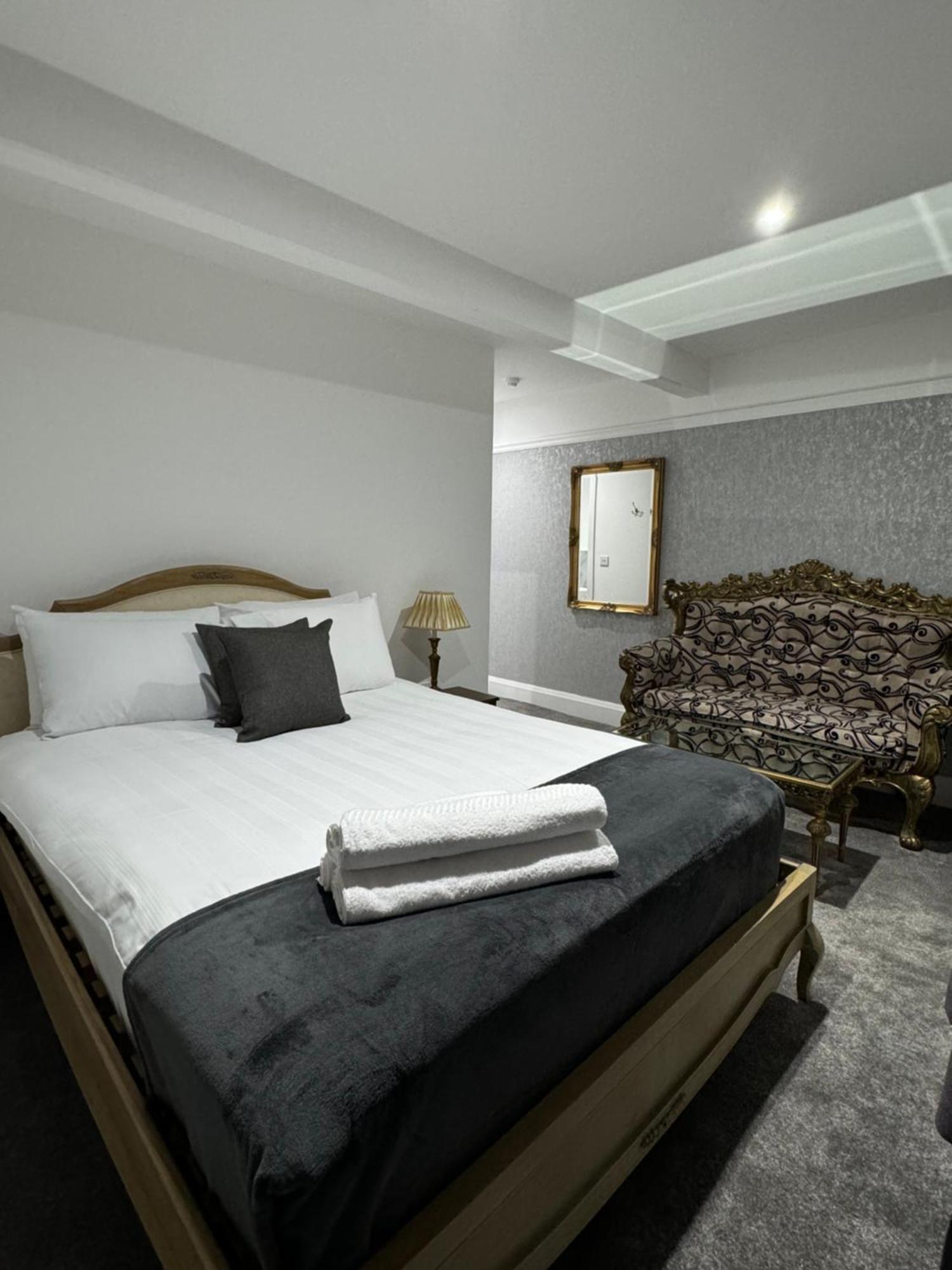 Juniper Berry Hotel Саутхамптън Екстериор снимка